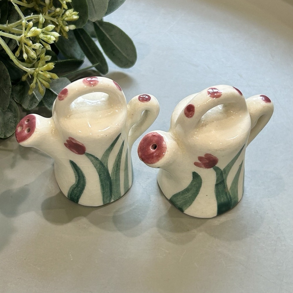 Vintage Hand Painted 2" Tulip Teapot Salt & Pepper Shakers